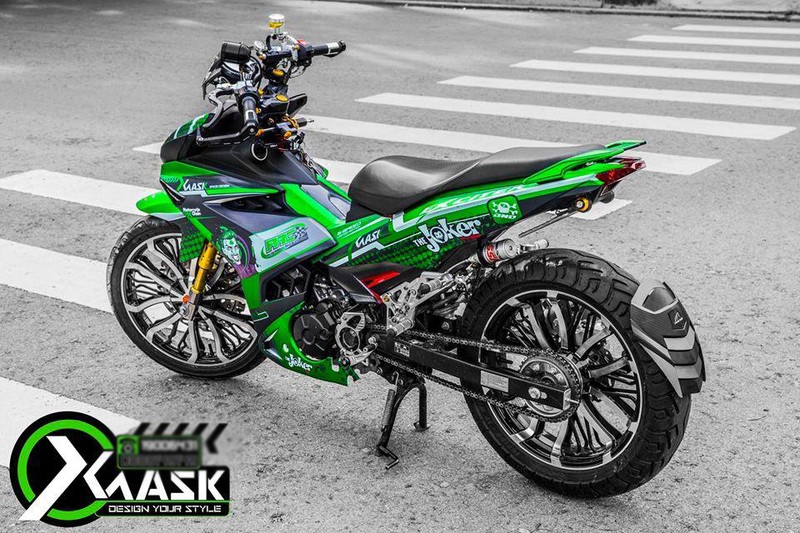 Yamaha Exciter 150 do tem dau “Joker” cuc chat tai Sai Gon